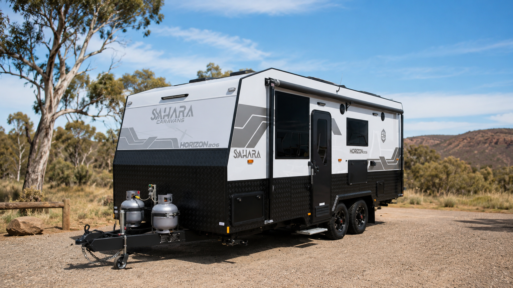 Sahara Horizon exterior